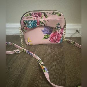 Betsey Johnson crossbody
